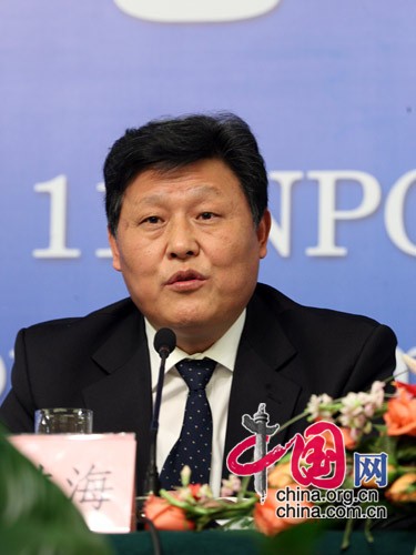 國土資源部礦產(chǎn)開發(fā)管理司司長賈其海