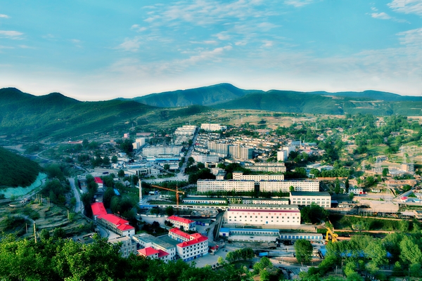 美麗如畫(huà)的礦區(qū)環(huán)境