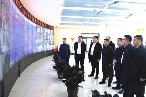 陜煤思創(chuàng)高管院中訓(xùn)班赴柴家溝井調(diào)研